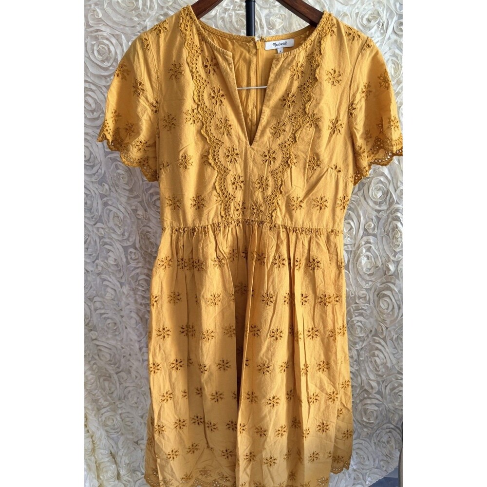 Madewell Scalloped Eyelet Midi Dress Mustard Yellow V-Neck Size 8 Made in India - Picture 8 of 8
